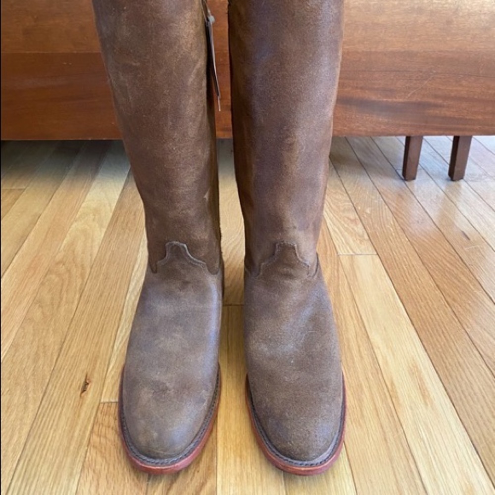 Chippewa “Gale” Tall Suede Boot.  Brand new with tags! Size 9.5.